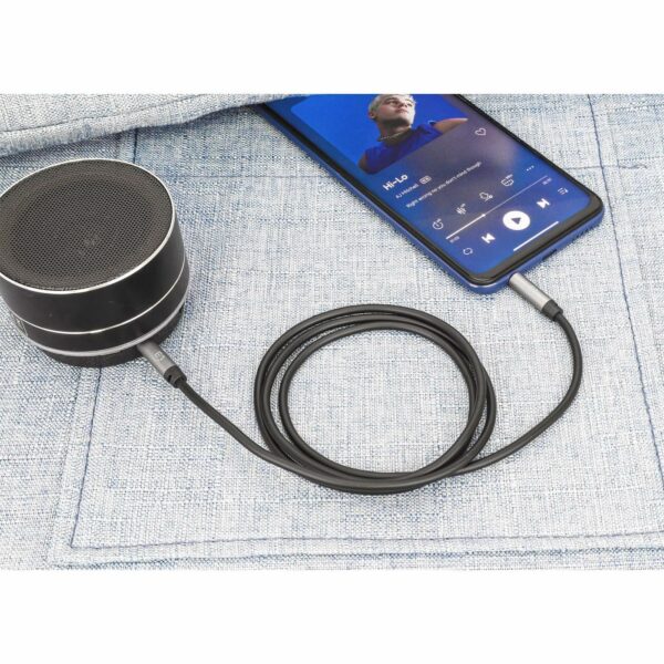 Stereo Audio Pro Series Aux Cable 2M - Image 3