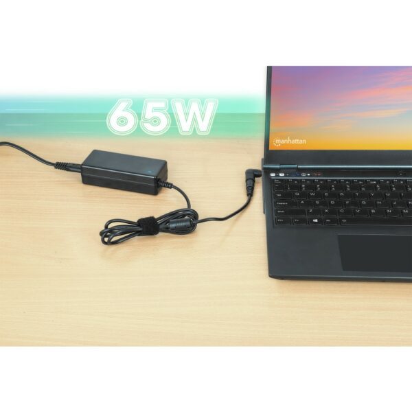Universal AC Laptop Charger - 65 W - Image 4